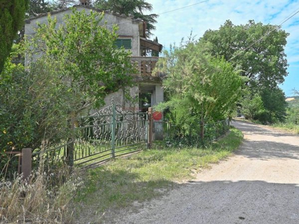 casa indipendente in vendita a Graffignano in zona Sipicciano