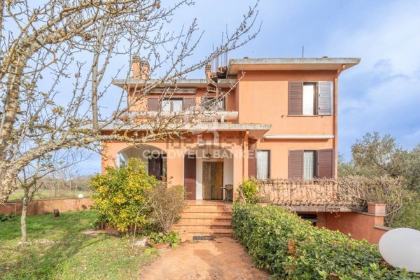 casa indipendente in vendita a Graffignano
