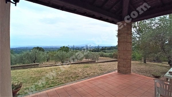 casa indipendente in vendita a Graffignano