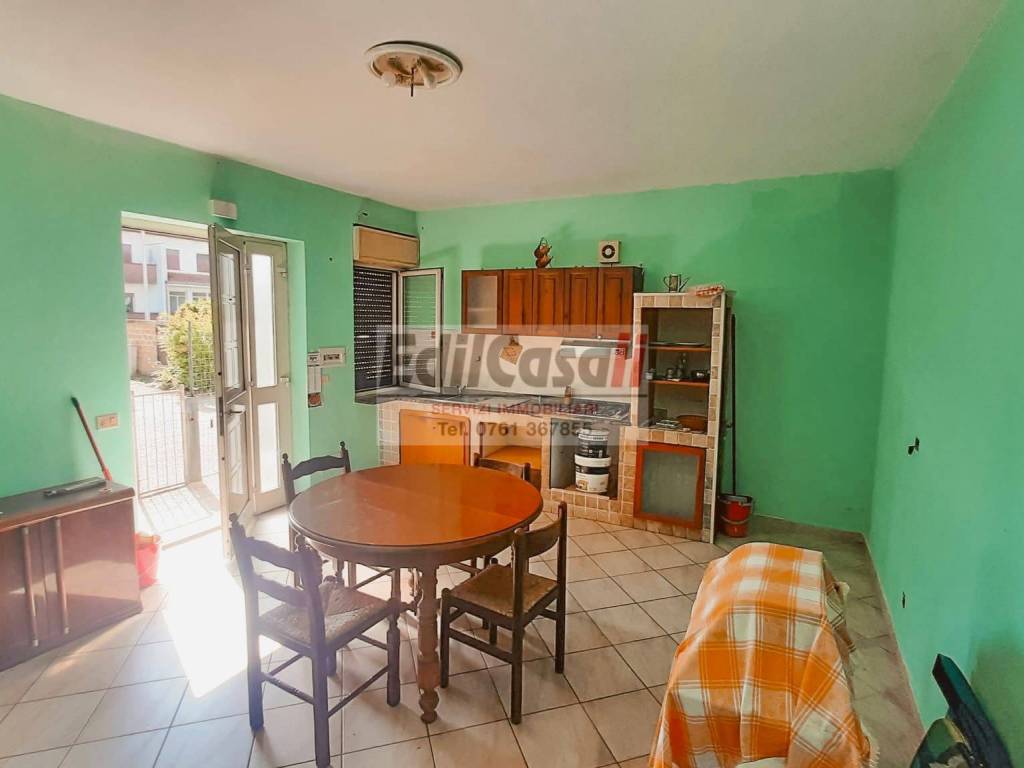 appartamento in vendita a Graffignano in zona Sipicciano