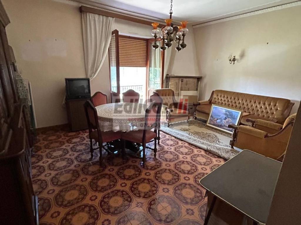 appartamento in vendita a Graffignano in zona Sipicciano