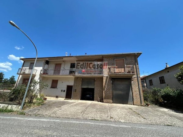 appartamento in vendita a Graffignano in zona Sipicciano