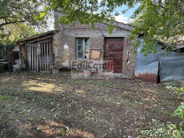 locale commerciale in vendita a Graffignano