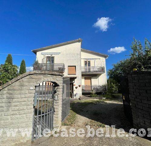 casa indipendente in vendita a Graffignano