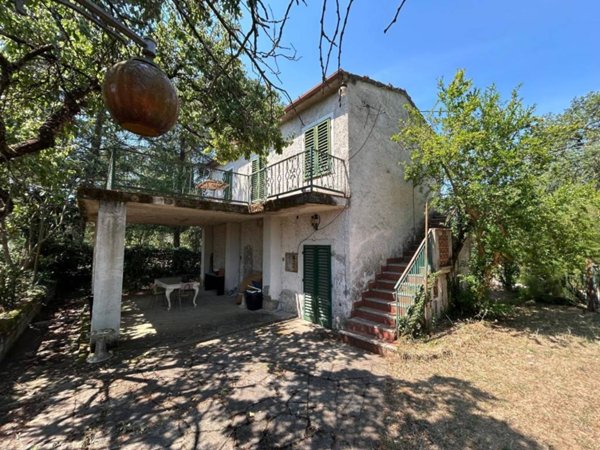 casa indipendente in vendita a Graffignano in zona Sipicciano