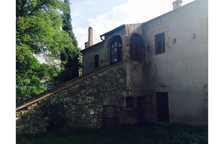 casa indipendente in vendita a Graffignano in zona Sipicciano