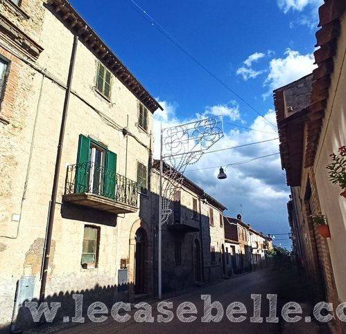 casa indipendente in vendita a Graffignano