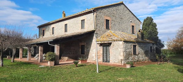 casa indipendente in vendita a Graffignano in zona Tardani