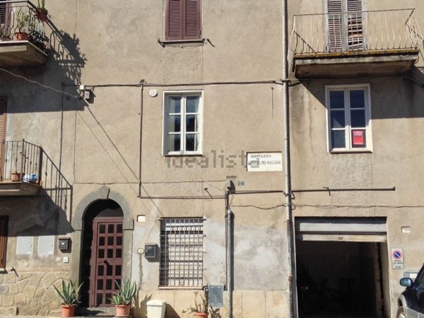 appartamento in vendita a Graffignano in zona Tardani
