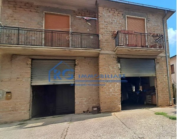 casa indipendente in vendita a Graffignano in zona Sipicciano