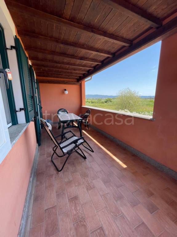 casa indipendente in vendita a Grotte di Castro
