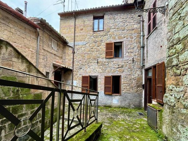 appartamento in vendita a Grotte di Castro