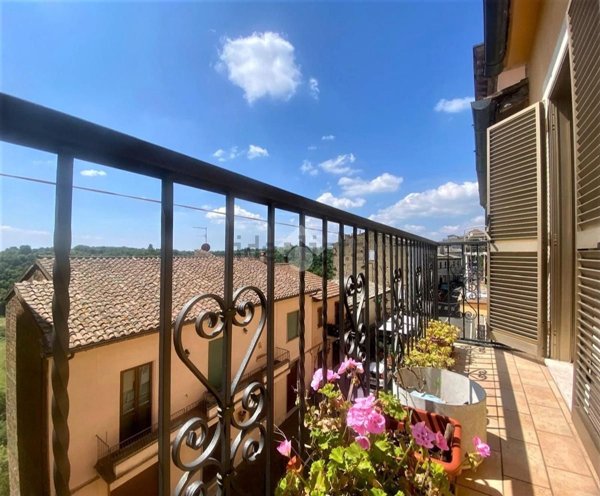 appartamento in vendita a Grotte di Castro