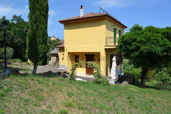 casa indipendente in vendita a Grotte di Castro
