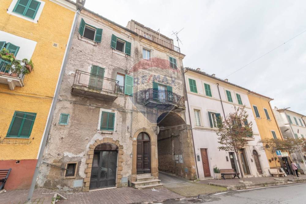 appartamento in vendita ad Ischia di Castro