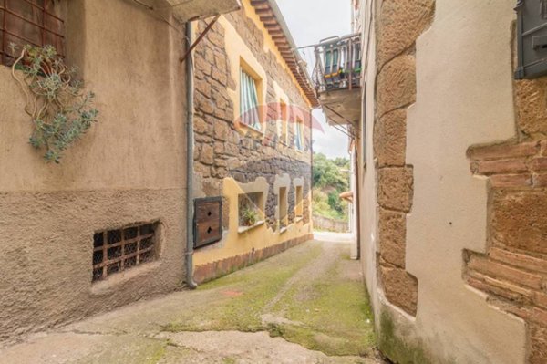 appartamento in vendita ad Ischia di Castro