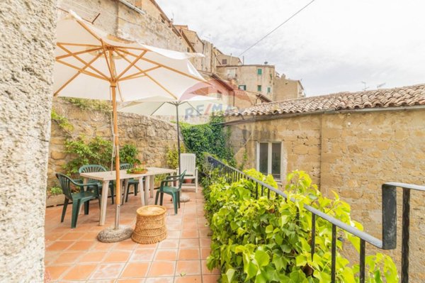 appartamento in vendita ad Ischia di Castro