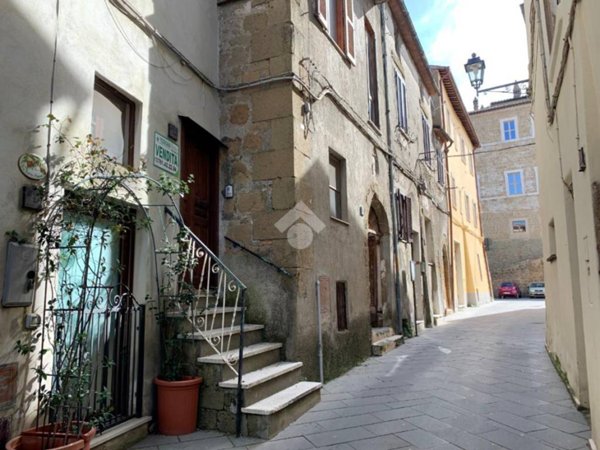 appartamento in vendita ad Ischia di Castro
