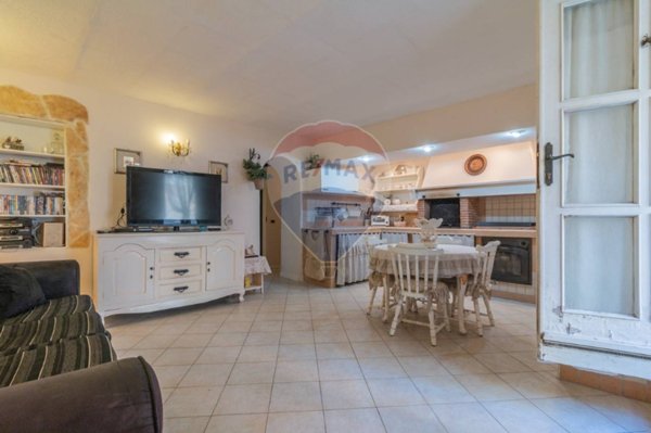 appartamento in vendita ad Ischia di Castro