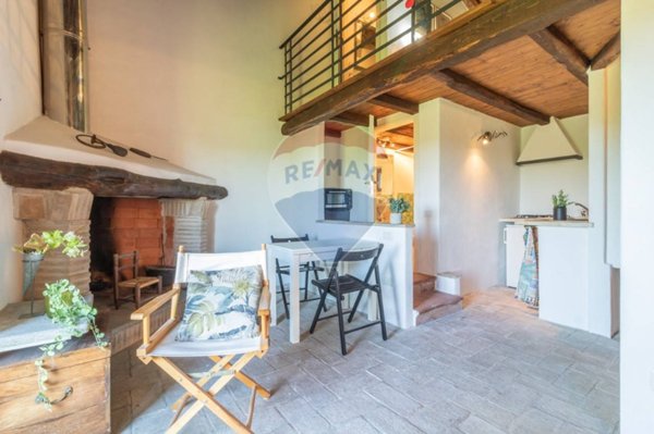 appartamento in vendita ad Ischia di Castro
