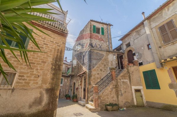 appartamento in vendita ad Ischia di Castro