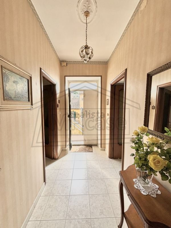 appartamento in vendita ad Ischia di Castro