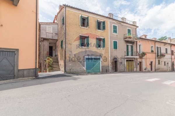 appartamento in vendita ad Ischia di Castro