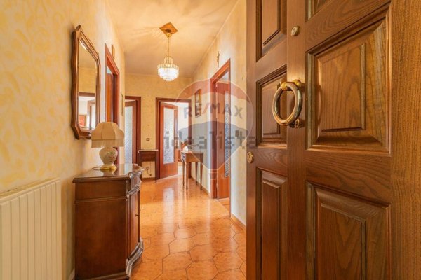 appartamento in vendita ad Ischia di Castro