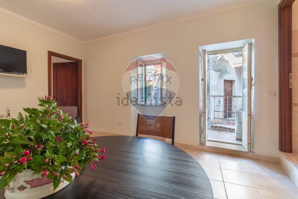 appartamento in vendita ad Ischia di Castro