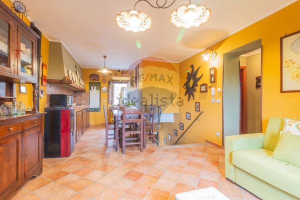 appartamento in vendita ad Ischia di Castro