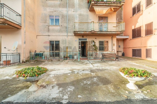 appartamento in vendita ad Ischia di Castro