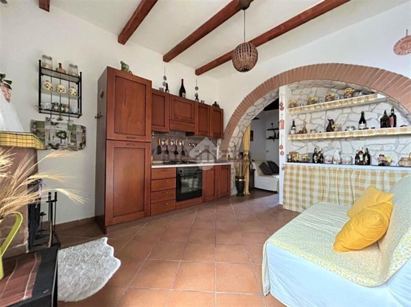 appartamento in vendita ad Ischia di Castro