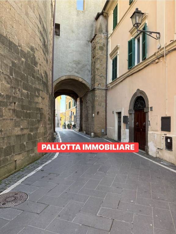 appartamento in vendita ad Ischia di Castro