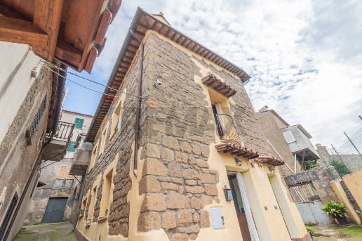 appartamento in vendita ad Ischia di Castro