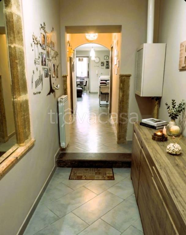 appartamento in vendita ad Ischia di Castro