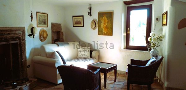 appartamento in vendita ad Ischia di Castro