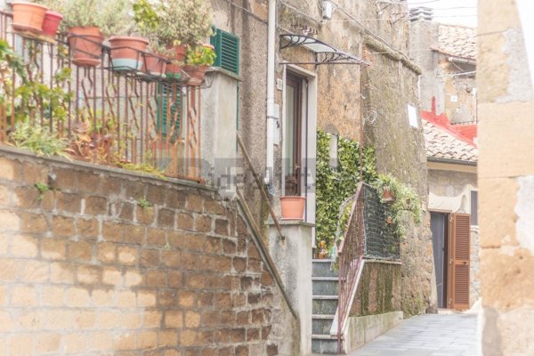 appartamento in vendita ad Ischia di Castro