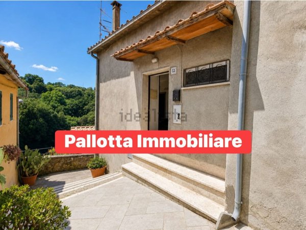 appartamento in vendita ad Ischia di Castro