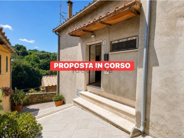 appartamento in vendita ad Ischia di Castro