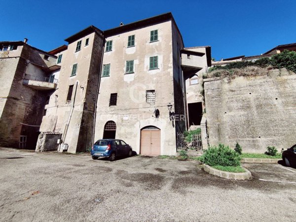 appartamento in vendita a Latera