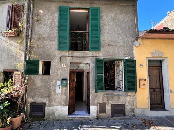 appartamento in vendita a Latera