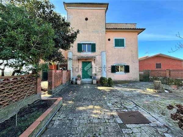 appartamento in vendita a Latera in zona Cantoniera di Latera