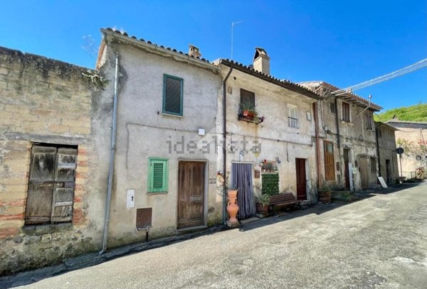 appartamento in vendita a Latera in zona Cantoniera di Latera