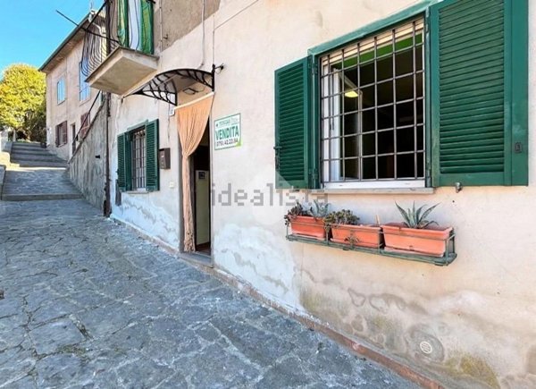 appartamento in vendita a Latera in zona Cantoniera di Latera