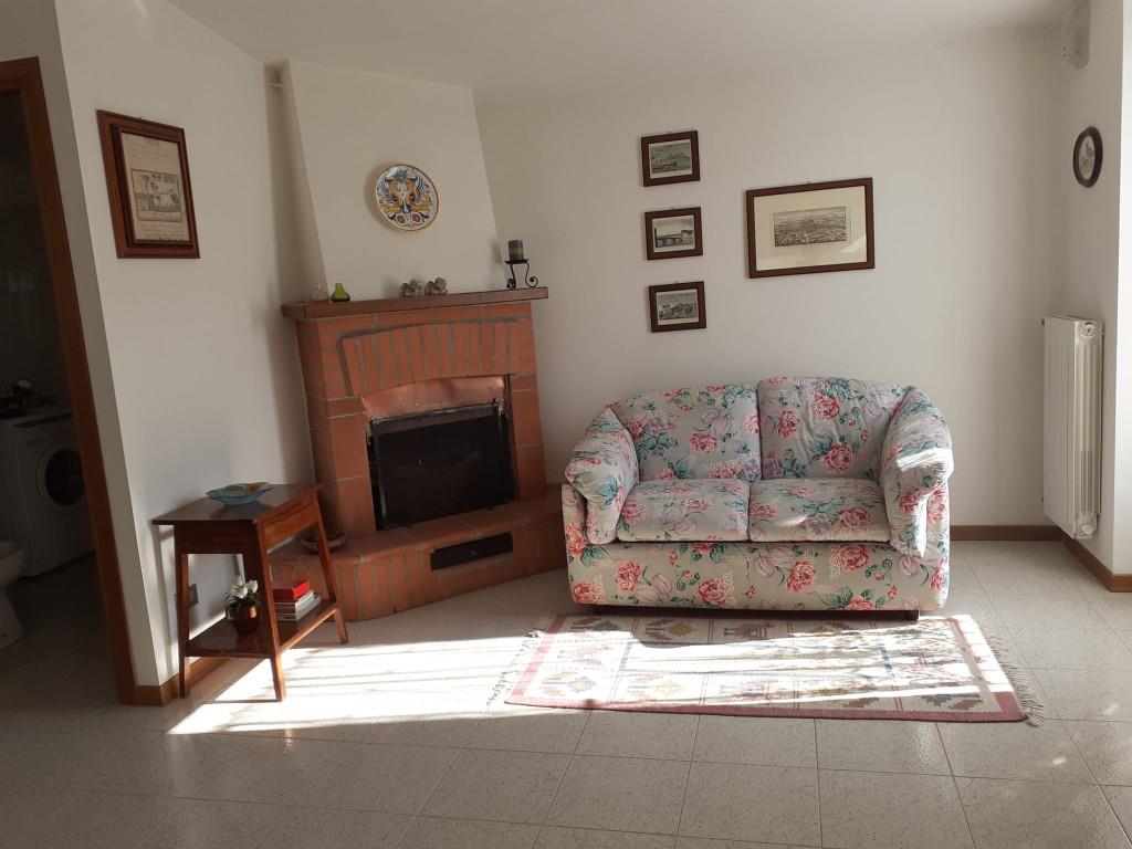 appartamento in vendita a Latera in zona Cantoniera di Latera