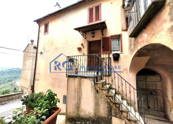 appartamento in vendita a Lubriano