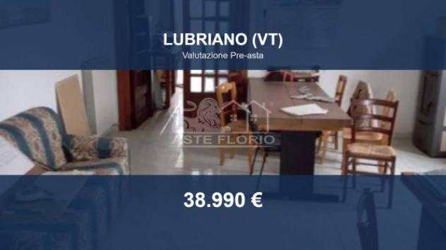 locale commerciale in vendita a Lubriano