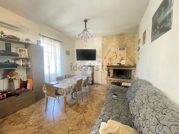 appartamento in vendita a Marta