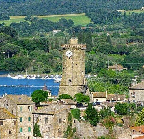 negozio in vendita a Marta