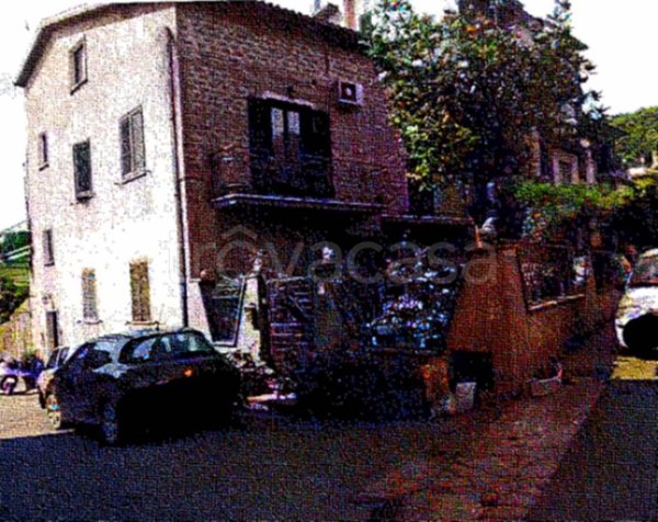 appartamento in vendita a Marta